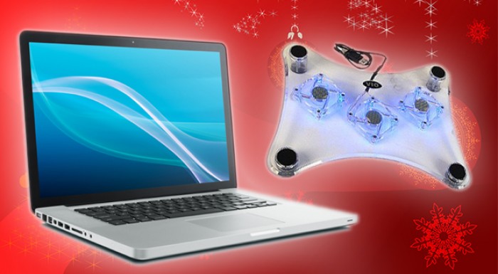 Trendová chladiaca podložka pod notebook s modrým podsvietením.