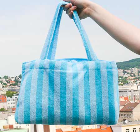 Home Line Jacquelin 2v1 Mikrovláknová osuška v tvare tašky - farba modrá