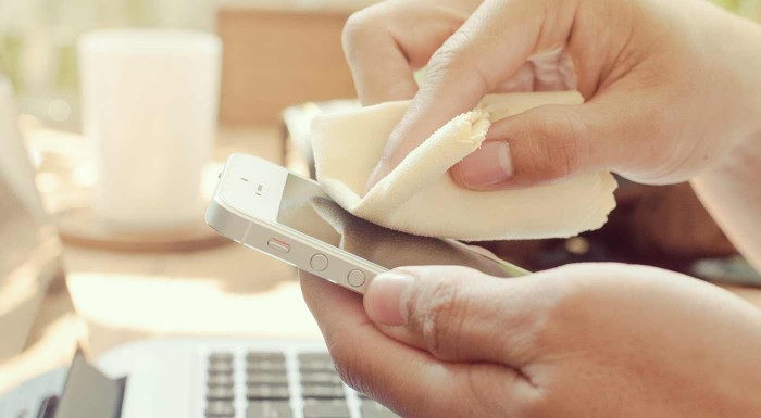 Utierka na dotykový displej - v balení 2 kusy!