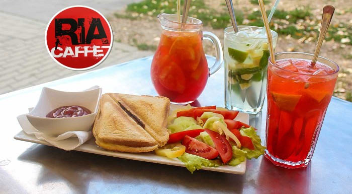 Osviežujúce ľadové kávy a toasty v Ružinove