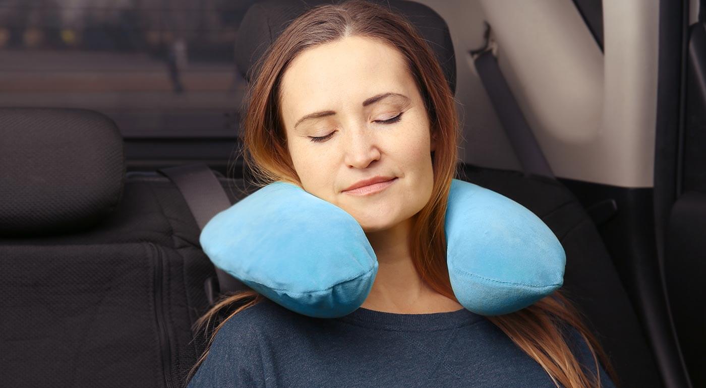 Nafukovací cestovný vankúš