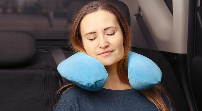 Nafukovací cestovný vankúš