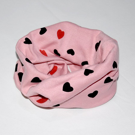 Detský bavlnený nákrčník Srdce ružový