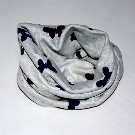 Detský bavlnený nákrčník Motýľ šedý