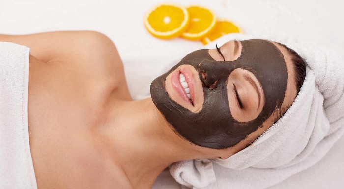 Čokoládová masáž tváre a dekoltu