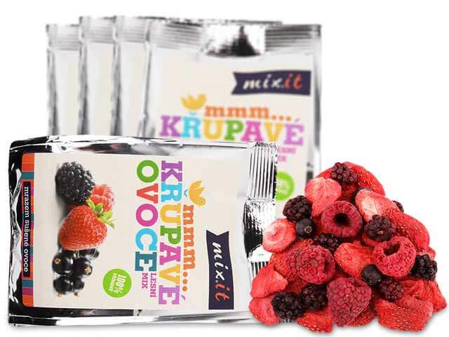MIXIT Chrumkavé ovocie do vrecka Lesný mix 20 g