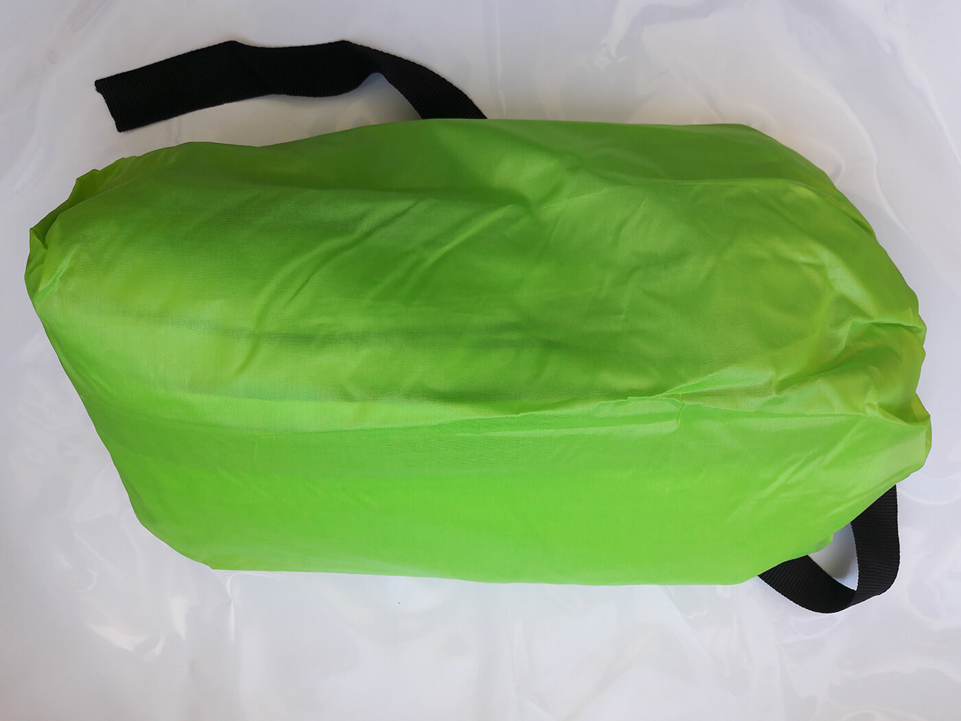 Nafukovacie ležadlo LazyBag svetlozelené