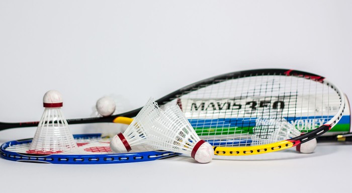 Bedmintonové rakety Yonex