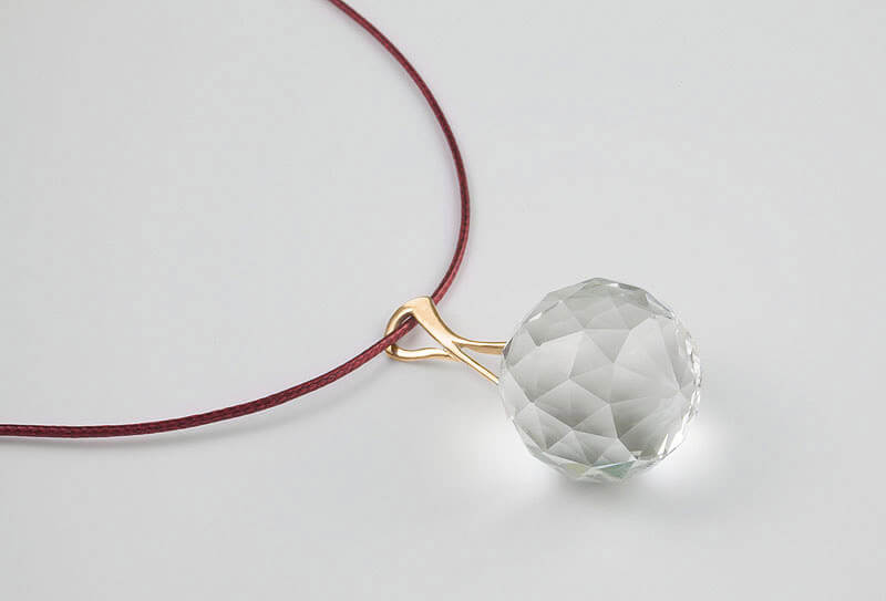 Harmony Crystal Sun® Krištáľový prívesok so šnúrkou