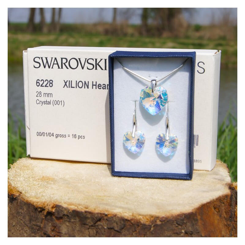 Súprava náušníc a prívesku SWAROVSKI Crystal AB v darčekovej krabičke (18 mm prívesok, 14 mm náušnice)