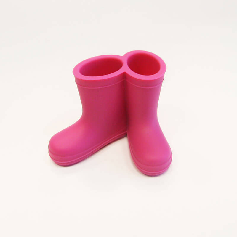 Hoobbe Stojan na zubné kefky - čižmičky (ružové)