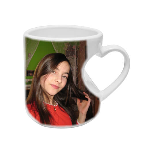 Kama štúdio: Hrnček v tvare srdca - klasický biely