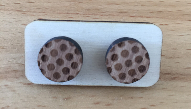 Drevené náušnice - vzor 14 (priemer 2,1 cm)