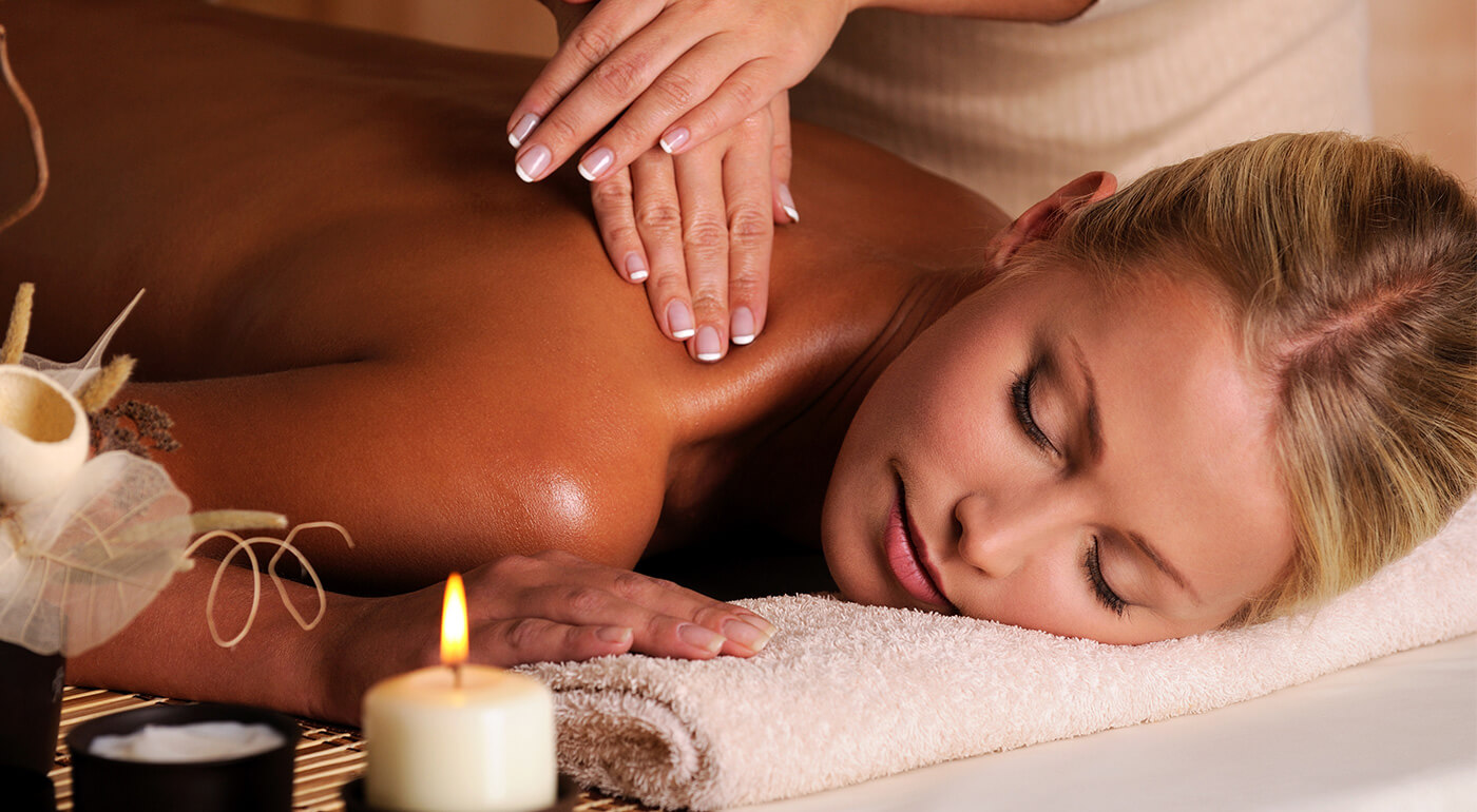 Kráľovská 130-minútová masáž celého tela a tváre