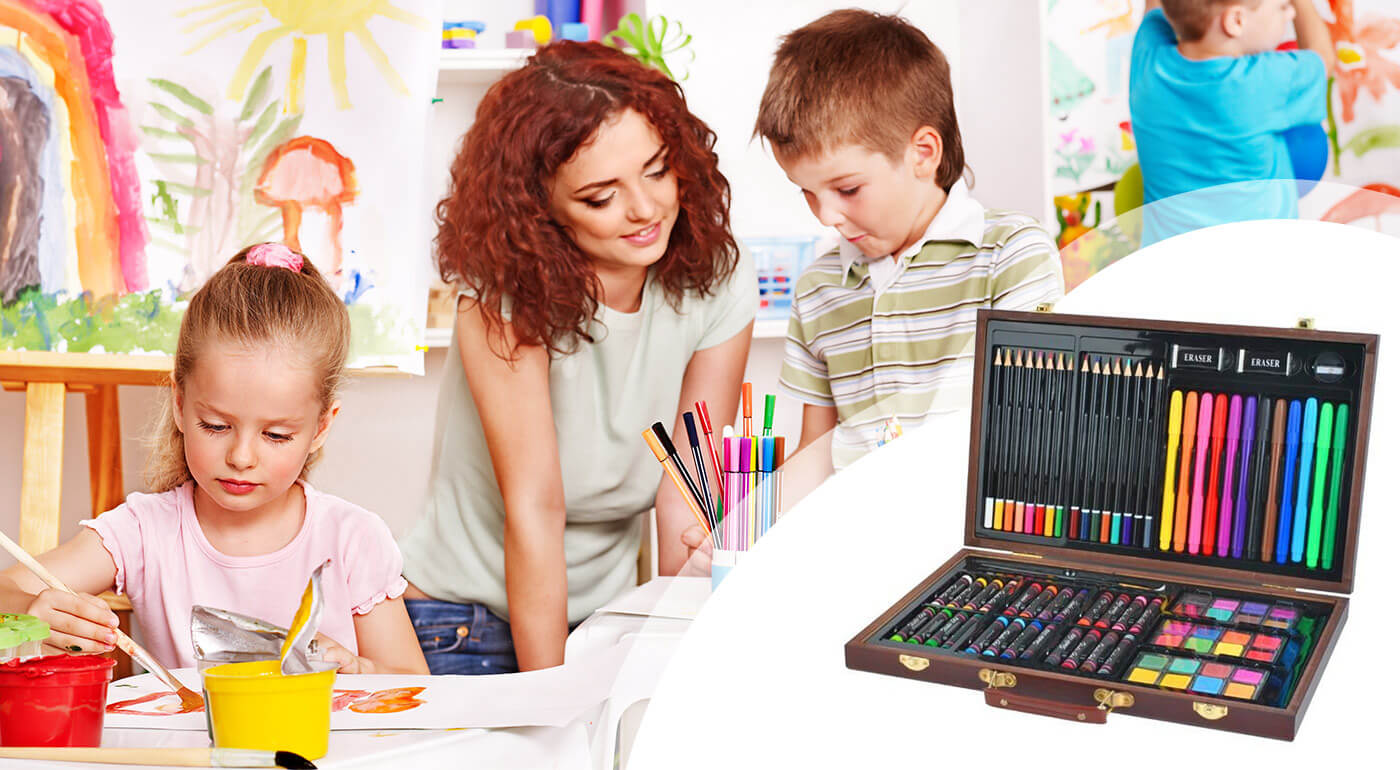 Set na kreslenie v praktickom kufríku