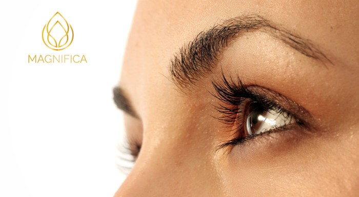 Tetovanie obočia Phibrows na Klinike Magnifica