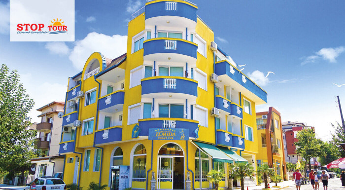 Dovolenka v Primorsku letecky, autobusom či autom