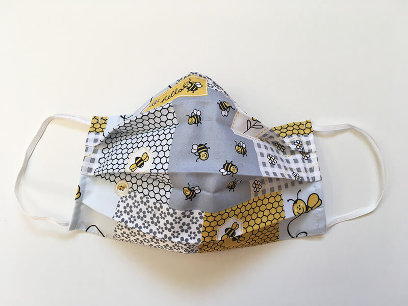 Bavlnené rúško s plieškom na nose pre dospelého - vzor Včely