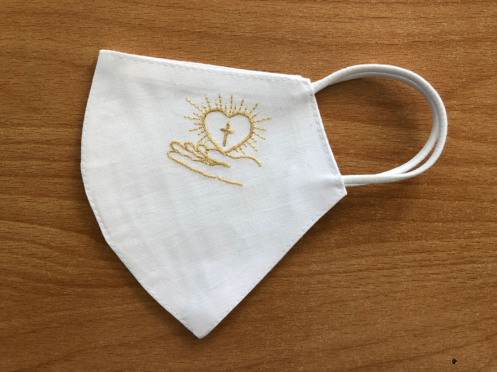 Detské bavlnené rúško na 1. sväté prijímanie - Srdce na dlani