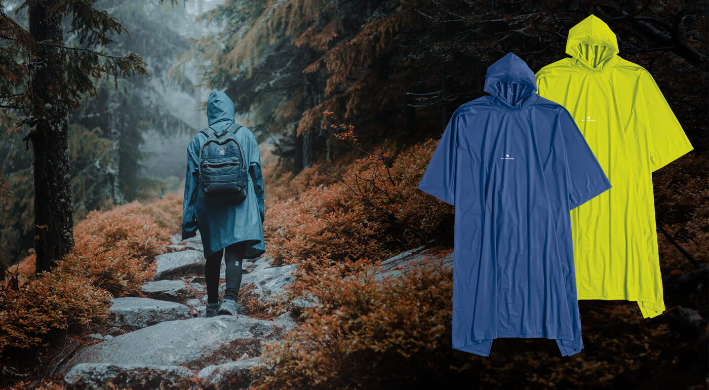 Pončo Ferrino ideálne na turistiku