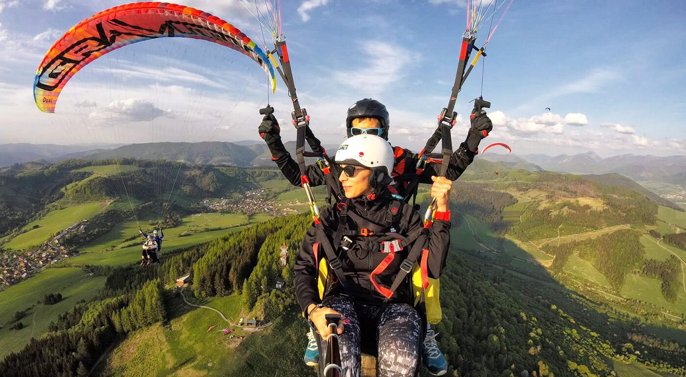 Tandemový let padákom