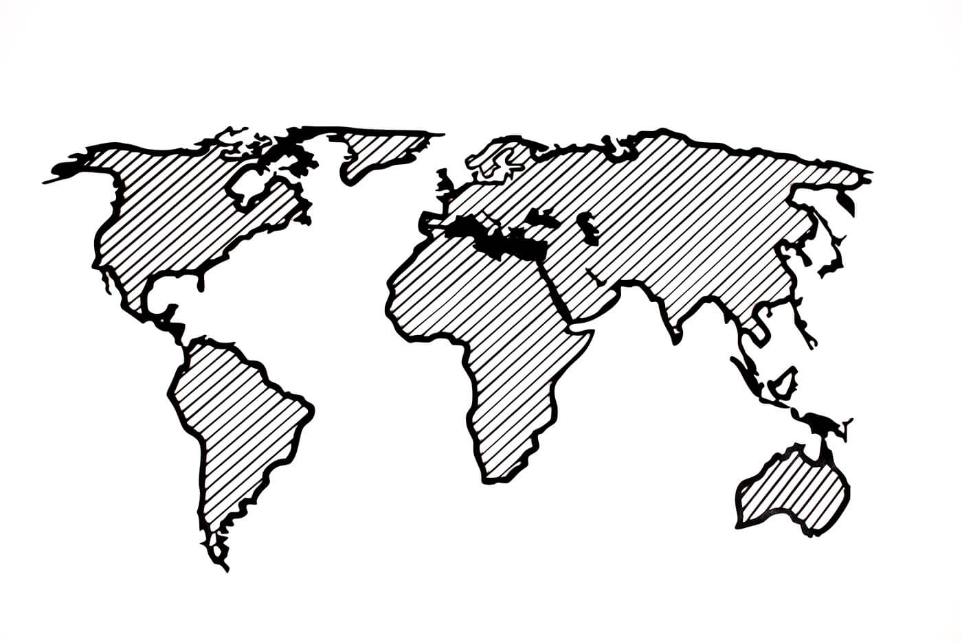 Drevená mapa sveta LINE L Traveler (bez názvov kontinentov) - rozmery 150 x 77 cm