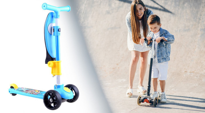 Moderná kolobežka v ružovej alebo modrej farbe