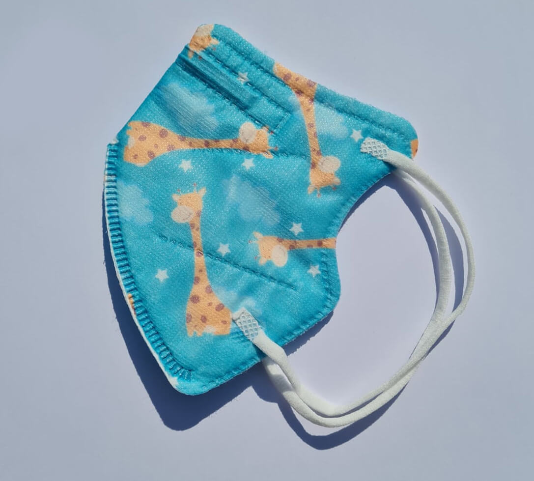 Detský respirátor FFP2 - modrý so žirafami - 5 kusov