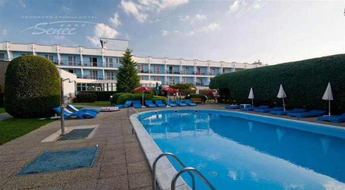 Wellnes pobyt v 4*Hotel Senec Lake & Aqua Resort