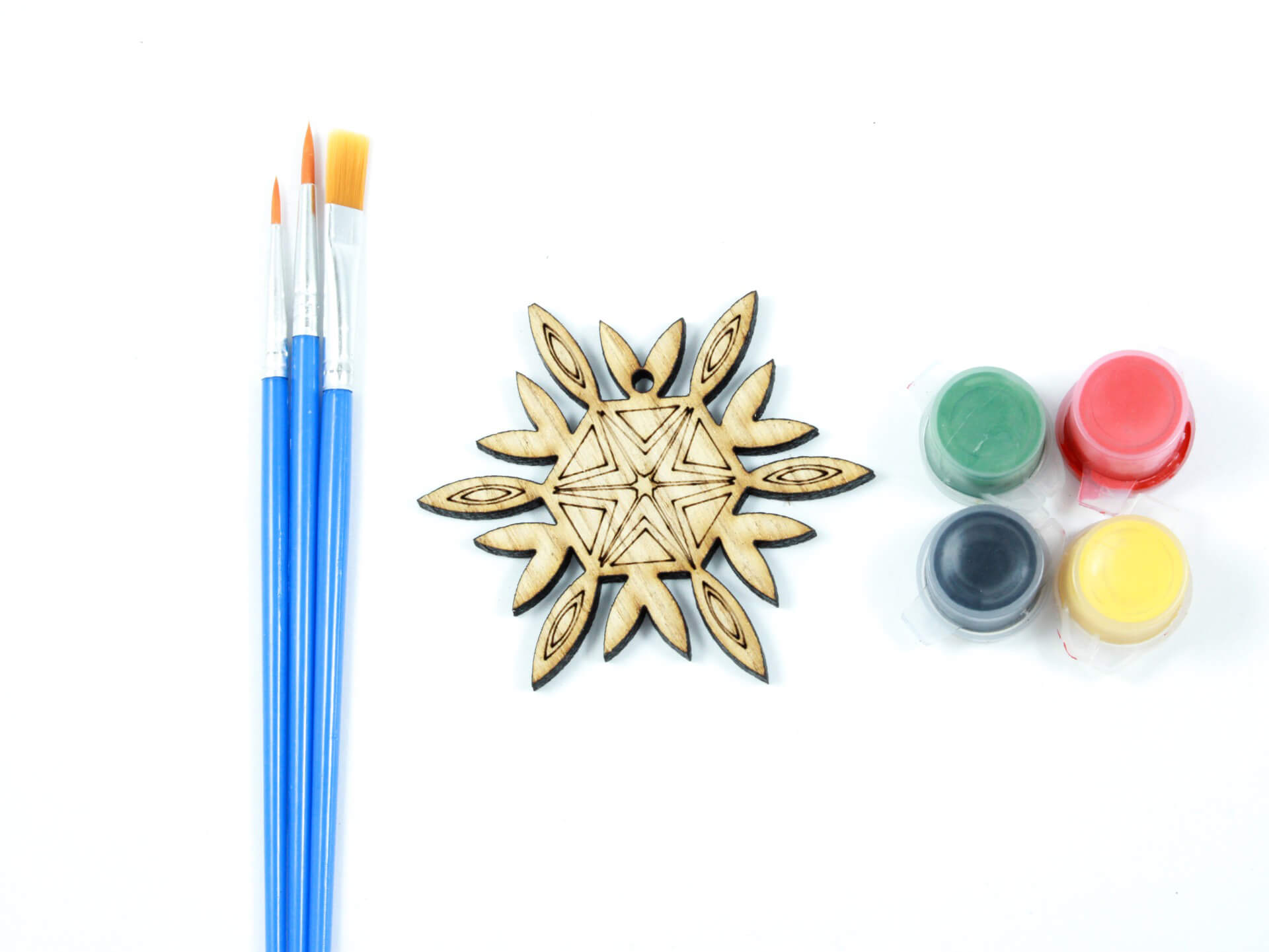 MAĽKA - maľovaná ozdôbka - Sada Vločka