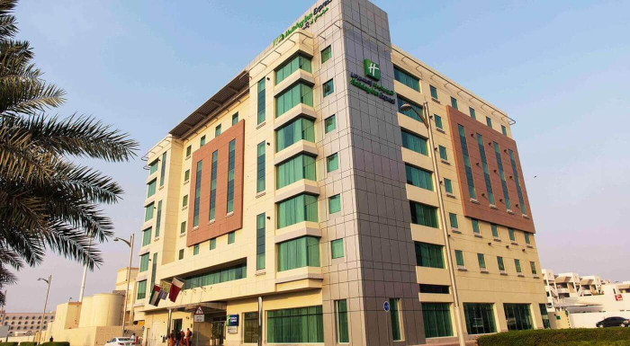 Dubaj z Viedne-2*Holiday Inn Express Jumeirah