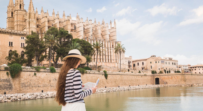 Malorka so sprievodcom