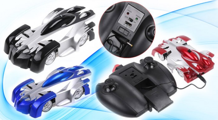 Antigravitačné autíčko jazdiace po stene či strope.