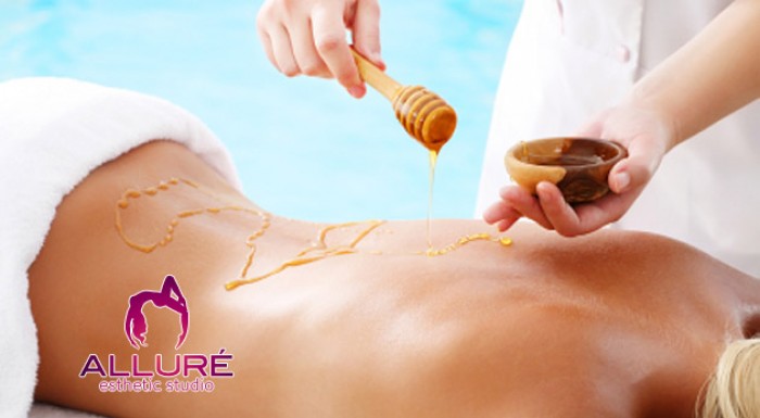 Tibetská medová detoxikačná masáž, škoricový zábal chrbta a indická antistresová masáž hlavy - až 90 minút relaxu.