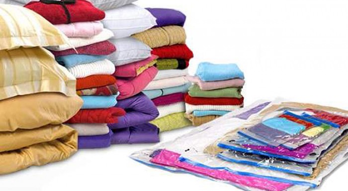 4 ks vákuových vriec v rôznych rozmeroch.