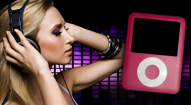 Skvelý spoločník na cestách či pri športovaní - trendy MP4 prehrávač v 5 farbách. 