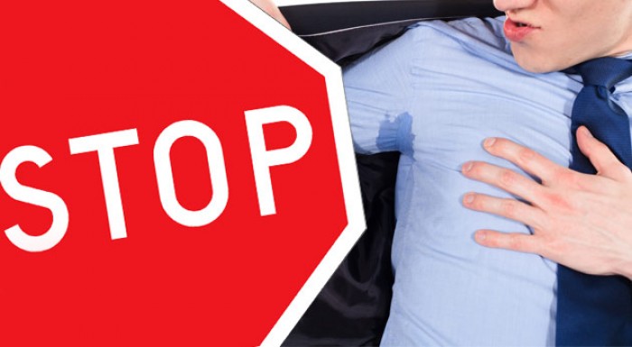 Koniec škvrnám od potu v podpazuší. Jednorázové vložky proti poteniu diskrétne ochránia vaše oblečenie i vaše sebavedomie.