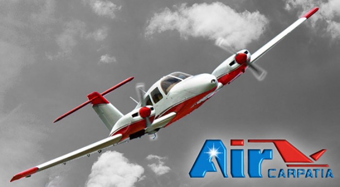 Letecká škola Air Carpatia - pilotovanie lietadla na skúšku alebo hodinový okružný let.  Platnosť kupónu až do konca októbra.