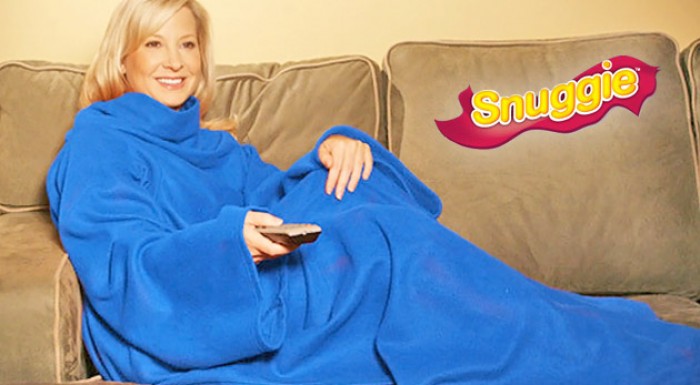 Snuggie deka s rukávmi pre príjemné večery v teplúčku.