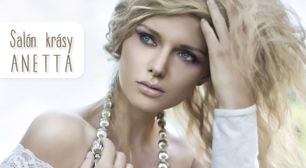 Hĺbkové čistenie pleti s úpravou obočia.