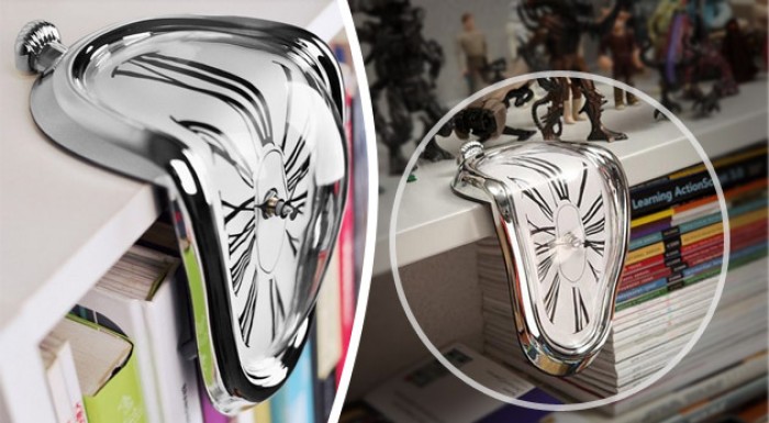 Dizajnové hodiny a lá Salvador Dalí