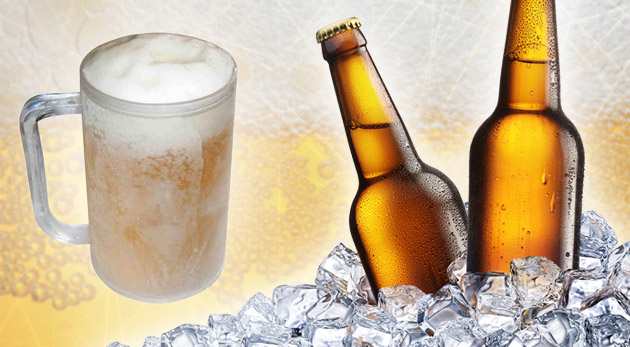 Samochladiaci pohár