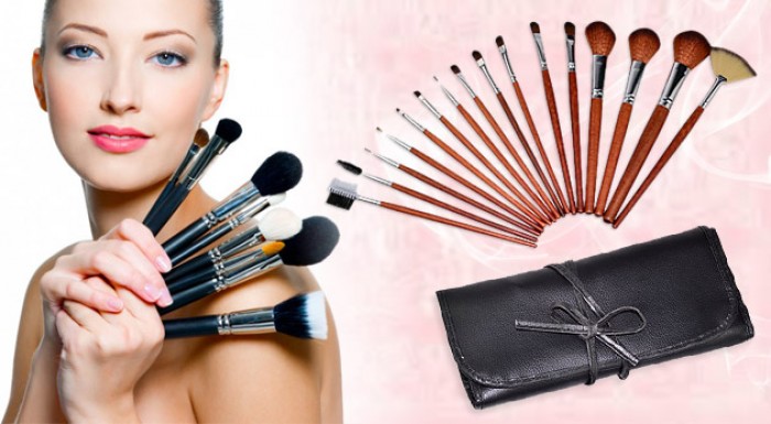 Súprava kozmetických štetcov