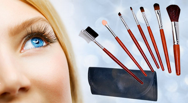 Súprava kozmetických štetcov