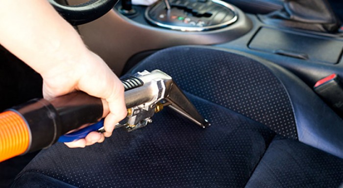 Profesionálne tepovanie automobilu