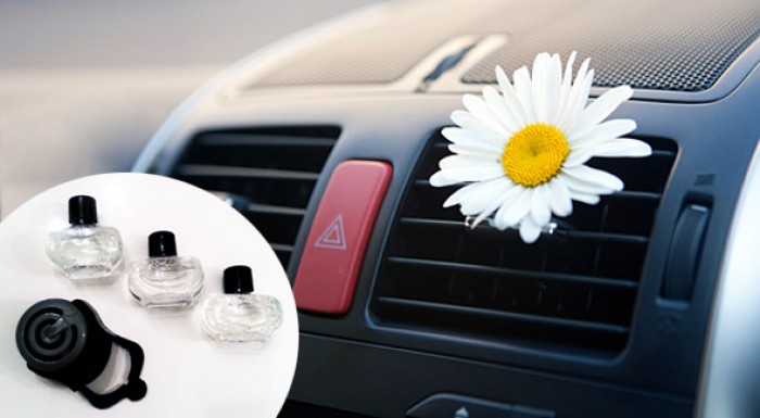 Osviežovač do auta s náhradnými náplňami