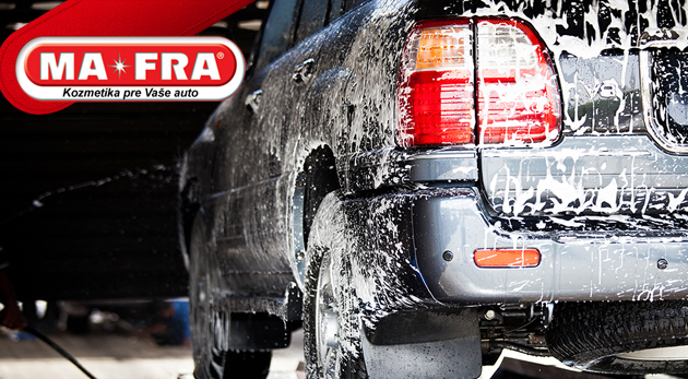 Čistenie automobilu v Ružinove