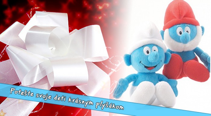 Plyšoví Šmolkovia - tatko Šmolko, Šmolinka alebo Šmolko. 