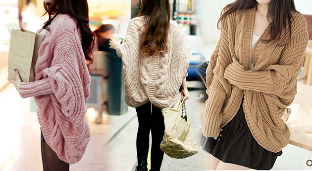 Dámsky sveter s dominantným vzorom