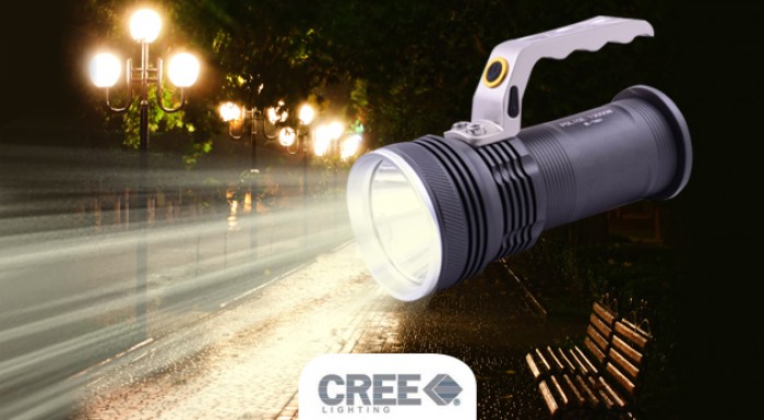 Multifunkčná LED baterka s rúčkou